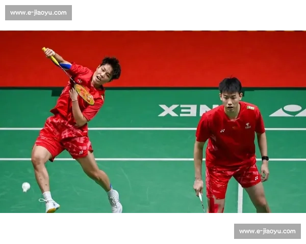 国羽新星崛起！揭秘羽毛球赛场上的黑马潜力股
