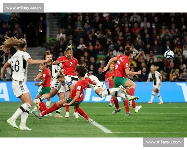 激情碰撞！世界杯赛场，永远不缺黑马的传奇故事！